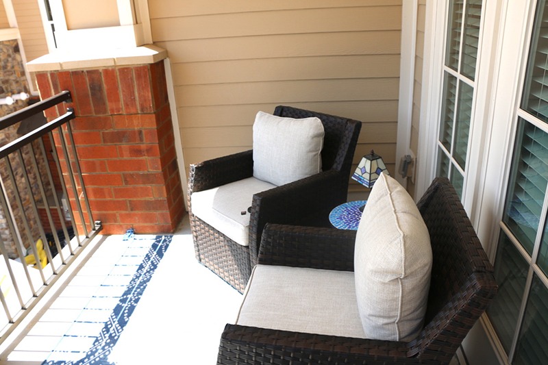 Patio Seating at Sterling Estates