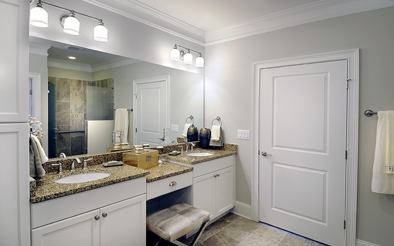 Bathroom of 1st Floor Magnolia Cottage at Sterling Estates